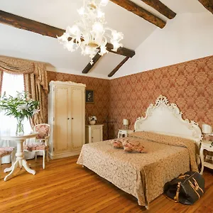 Pensión Palazzo Guardi, Venecia