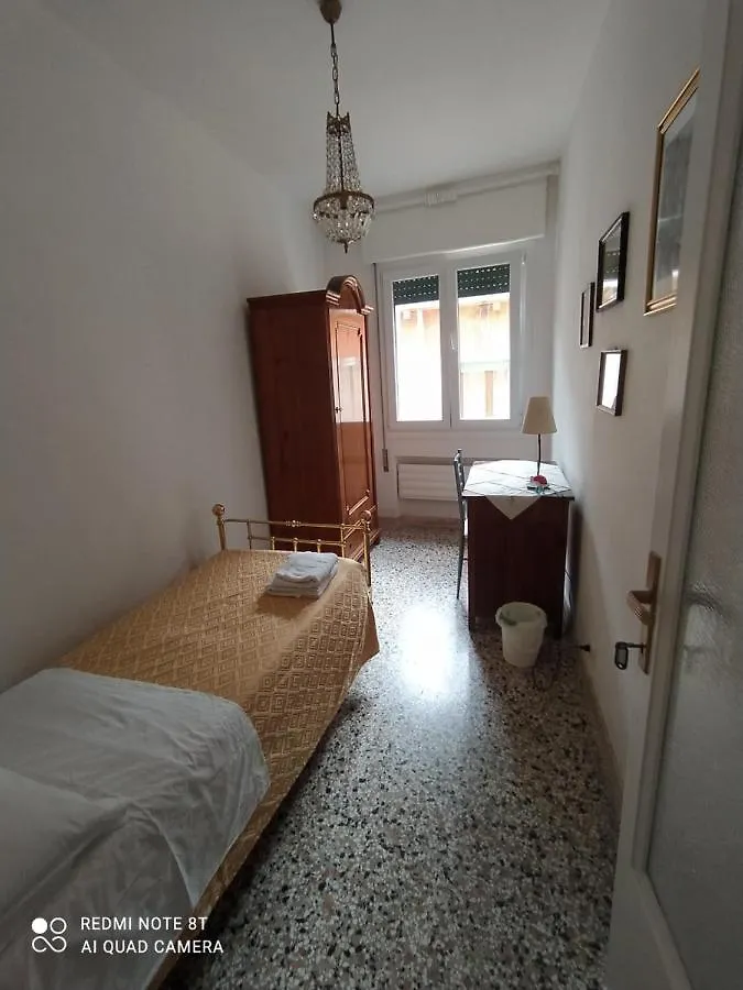 Casa Gialla Venecia Pensión